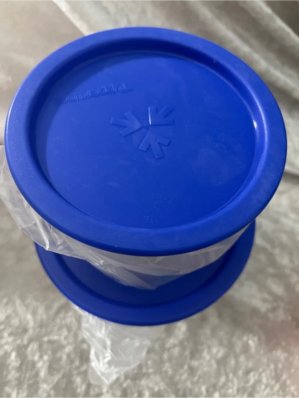 Tupperware White Bowls with Blue Lids - Set of 4